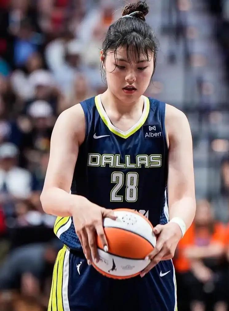 李月汝转身离开，李梦遗憾无缘，又一核心告别，宫鲁鸣无可奈何